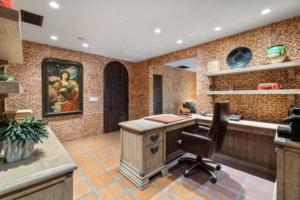 Old Las Palmas - Residential