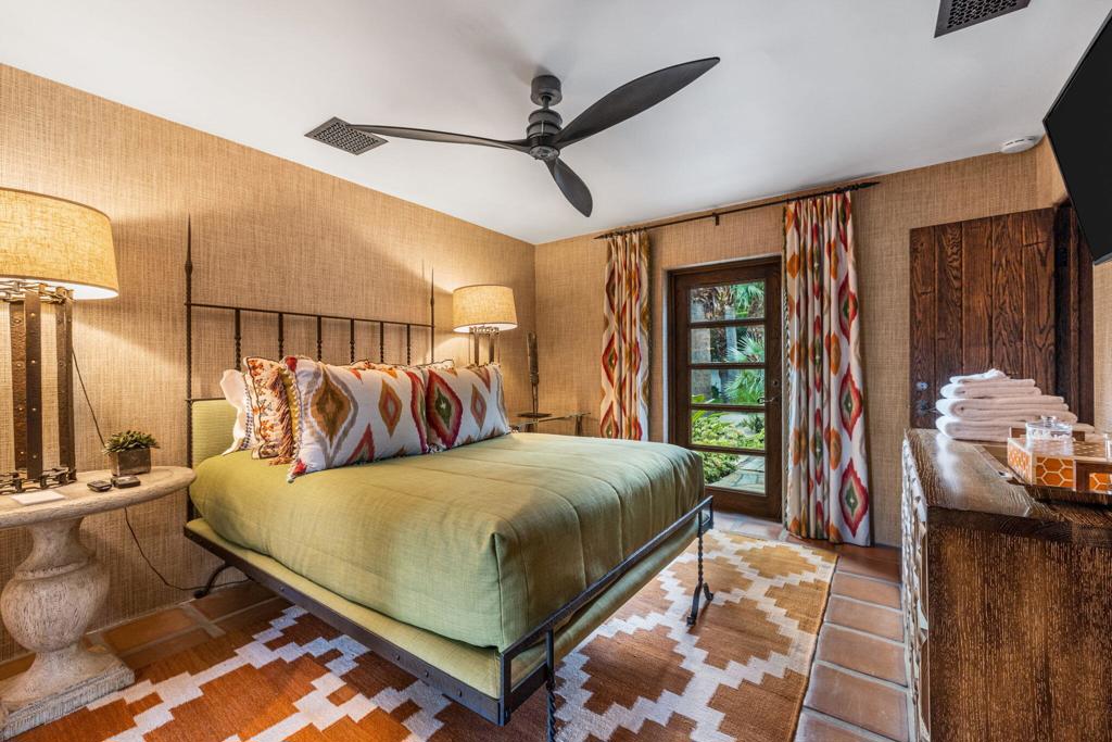 Old Las Palmas - Residential