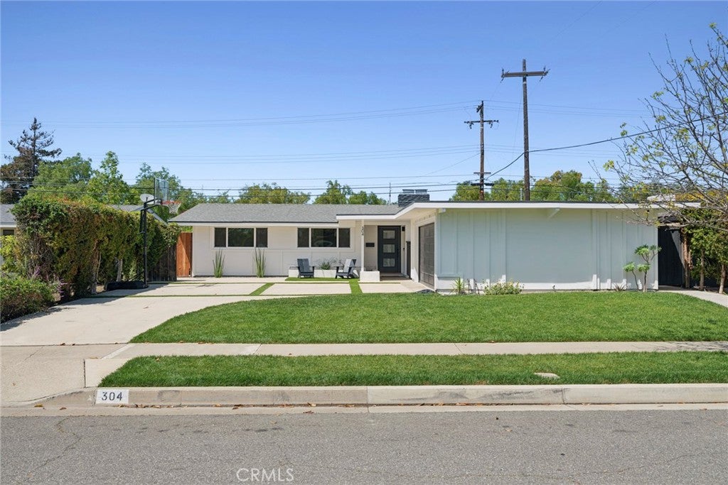 304 Hanover