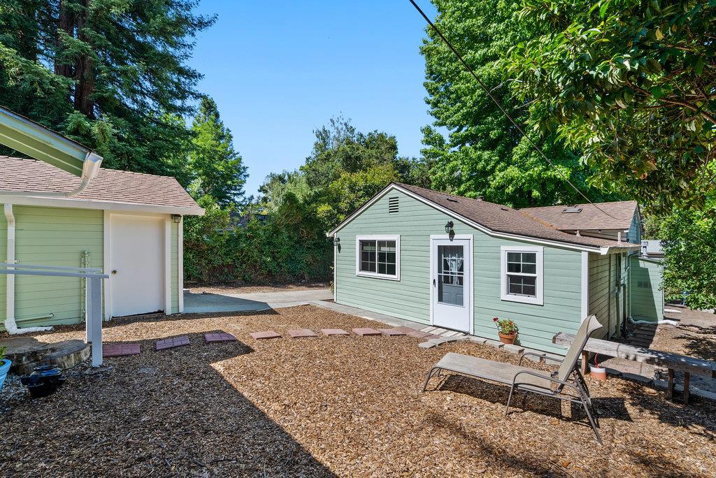 8494 Glen Arbor Road