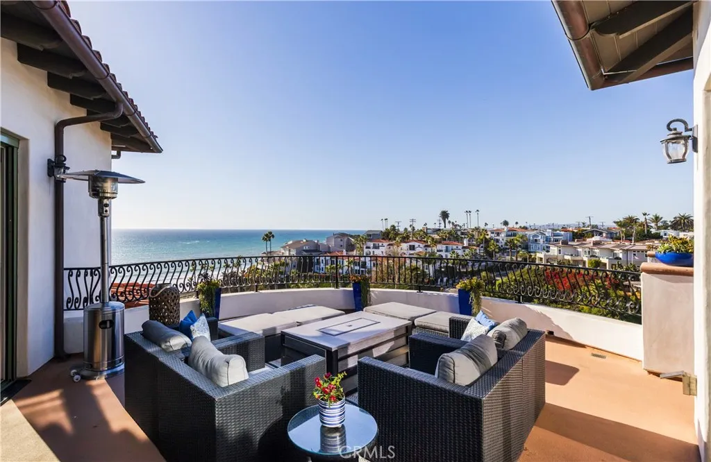 San Clemente, California 92672, United States, 3 Bedrooms Bedrooms, ,4 BathroomsBathrooms,Residential,Active,208712