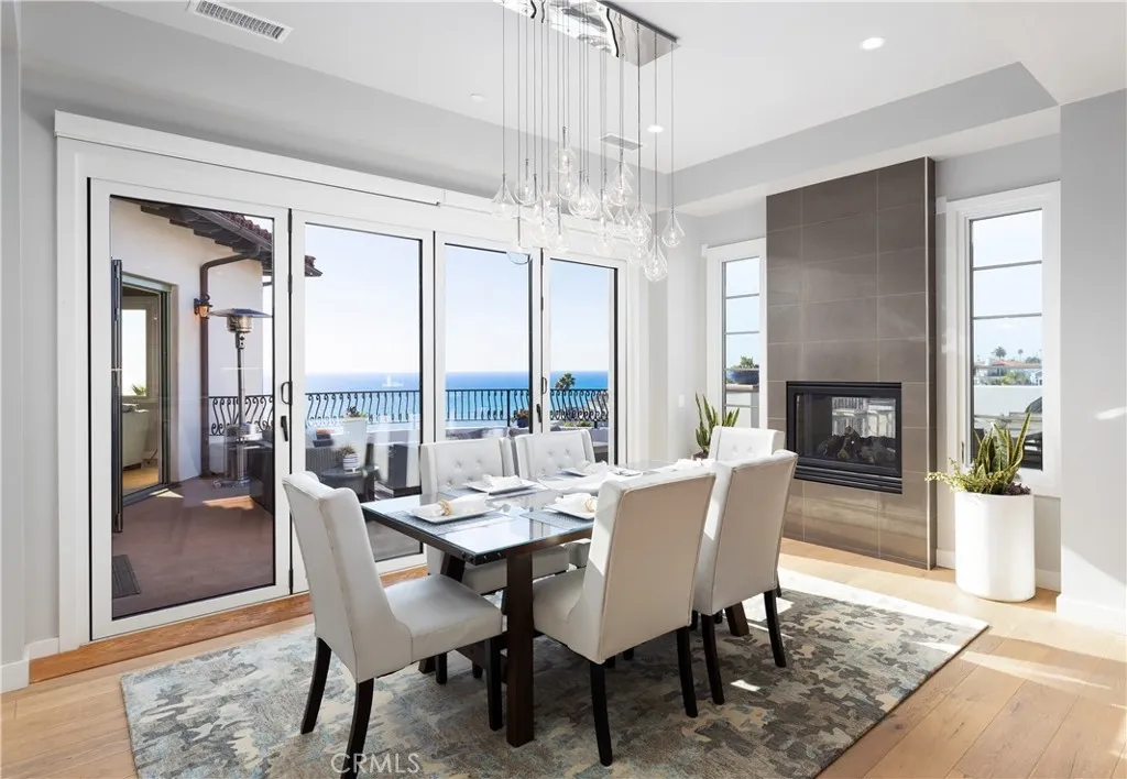 San Clemente, California 92672, United States, 3 Bedrooms Bedrooms, ,4 BathroomsBathrooms,Residential,Active,208712