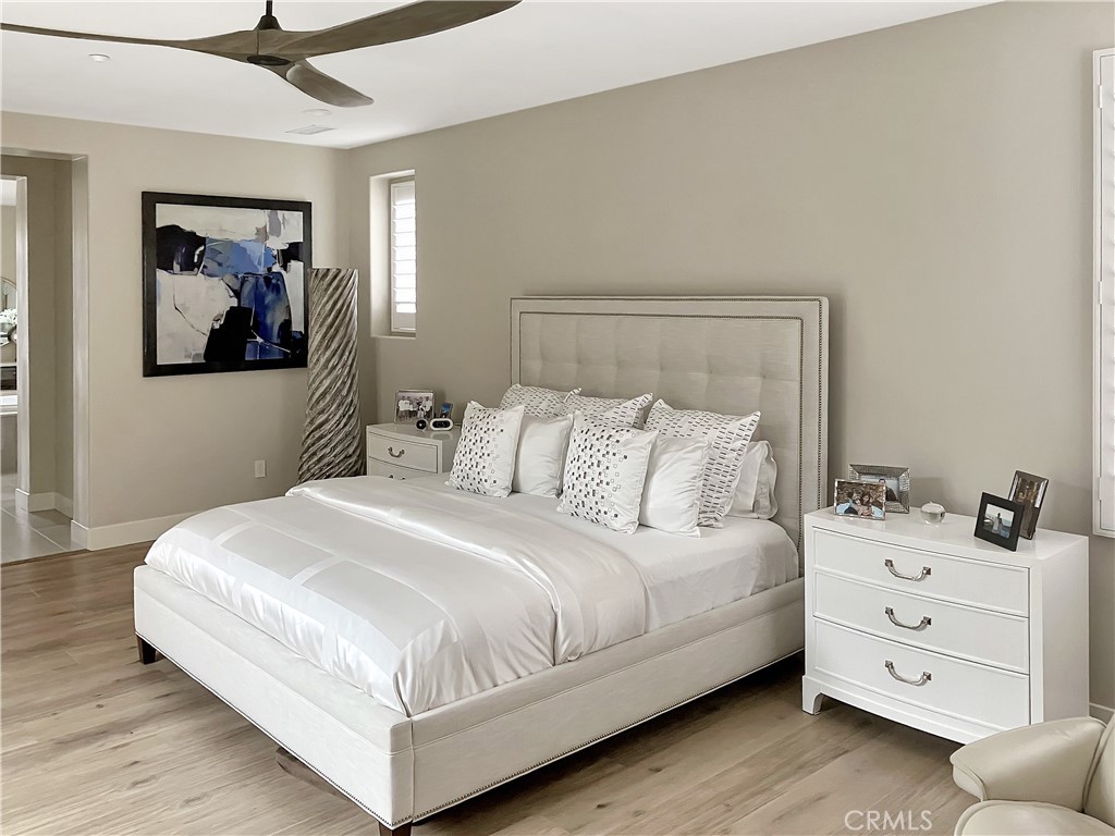 8126 Santaluz Village N