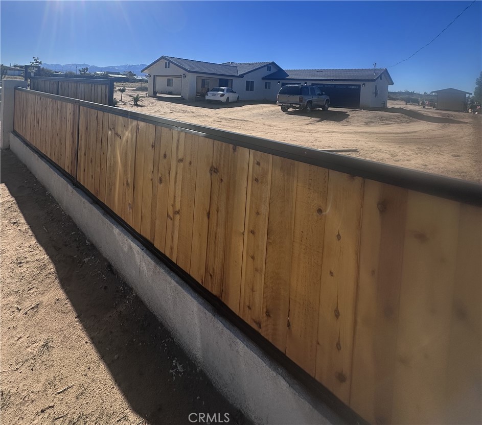 14426 Tumbleweed Road