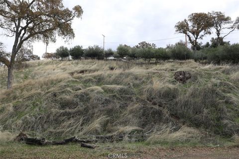 Photo of 2960 Crestview Drive, Clearlake, CA 95422 (MLS # LC25106896)