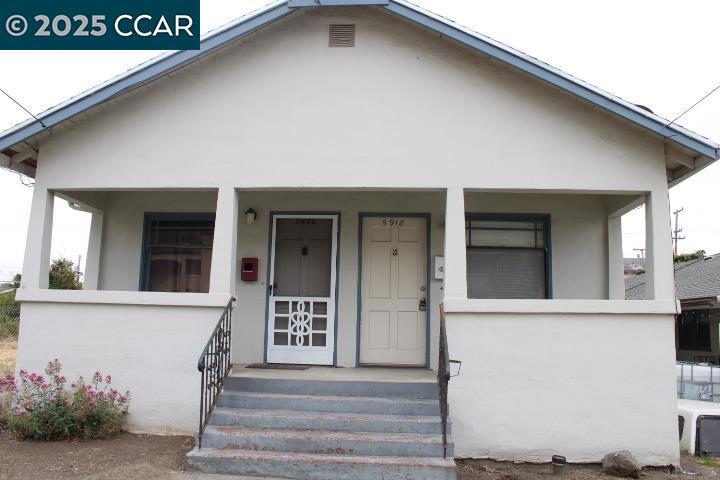 One bedroom one bathroom unit in a Duplex. New stove/oven. Bathroom remodeled. Refrigerator as-is. New carpet in living room & bedroom. Laminate floor in bathroom & linoleum in kitchen. New window coverings. Owner pays garbage. Street parking only. No pets. No smoking. Sec. Dep. $1,550. Sq.Ft. is an estimate. ONE YEAR LEASE