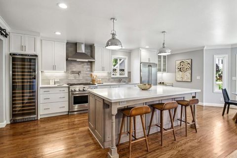 Tiny photo for 1086 Camino Ricardo, San Jose, CA 95125 (MLS # ML82046493)
