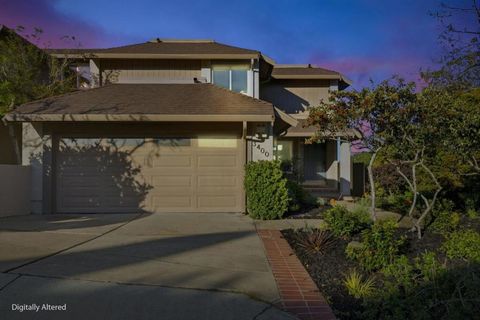 Photo of 3400 Douglas Court, San Mateo, CA 94403 (MLS # ML82039160)