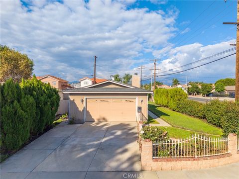 Photo of 905 Fremont St St, Pomona, CA 91766 (MLS # DW25264231)