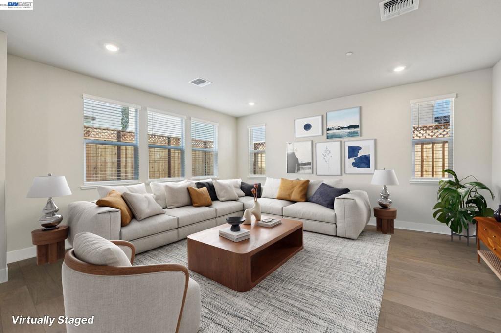 798 Abigail Place