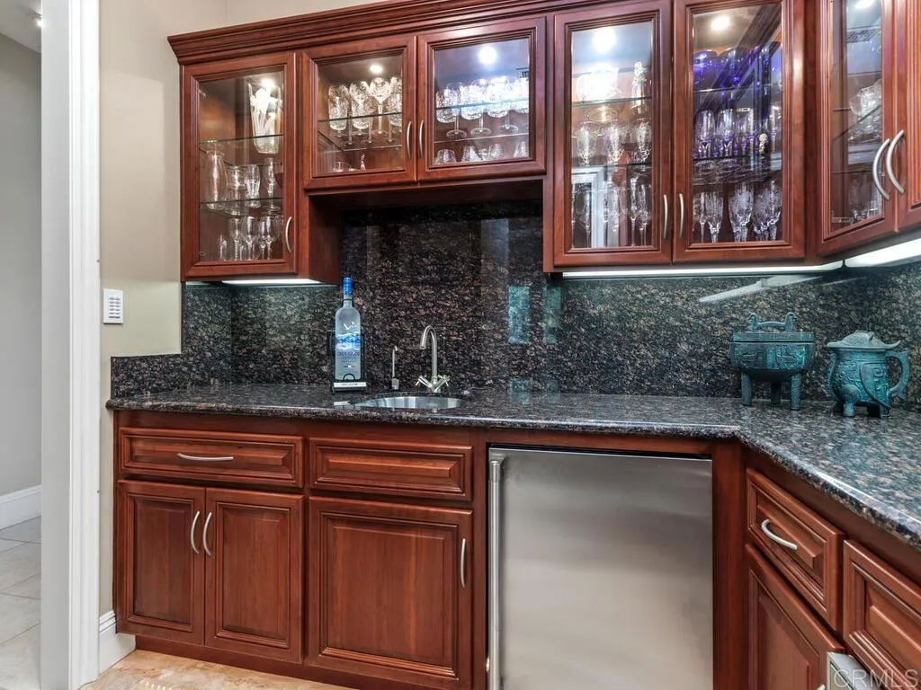 Bonsall, California 92003, United States, 4 Bedrooms Bedrooms, ,6 BathroomsBathrooms,Residential,Active,193596