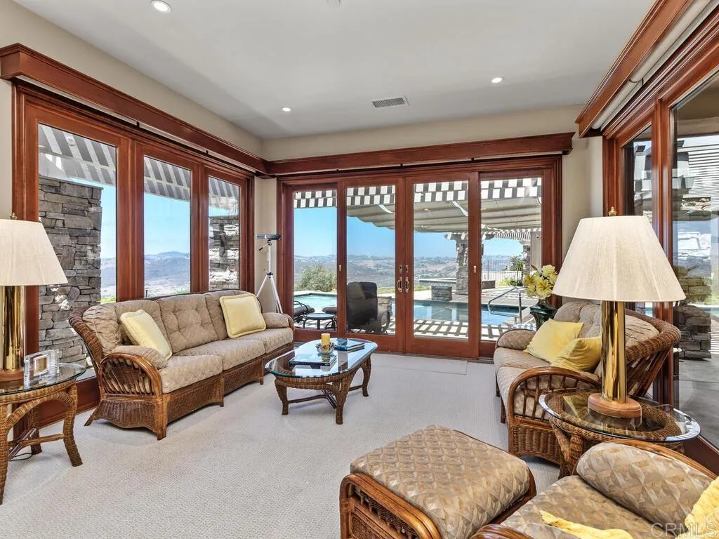 Bonsall, California 92003, United States, 4 Bedrooms Bedrooms, ,6 BathroomsBathrooms,Residential,Active,193596