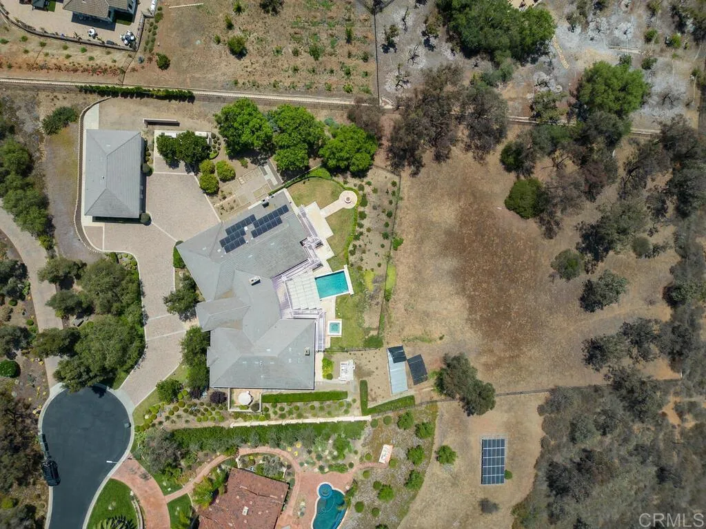 Bonsall, California 92003, United States, 4 Bedrooms Bedrooms, ,6 BathroomsBathrooms,Residential,Active,193596