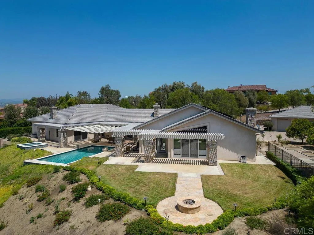 Bonsall, California 92003, United States, 4 Bedrooms Bedrooms, ,6 BathroomsBathrooms,Residential,Active,193596