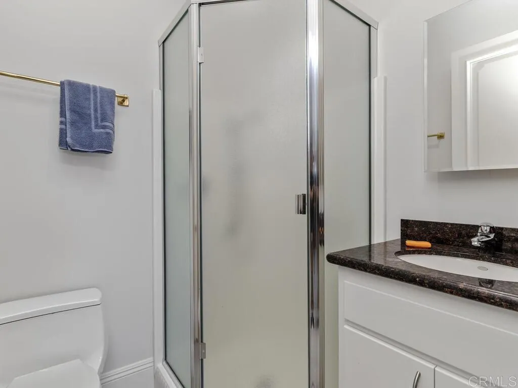 Bonsall, California 92003, United States, 4 Bedrooms Bedrooms, ,6 BathroomsBathrooms,Residential,Active,193596