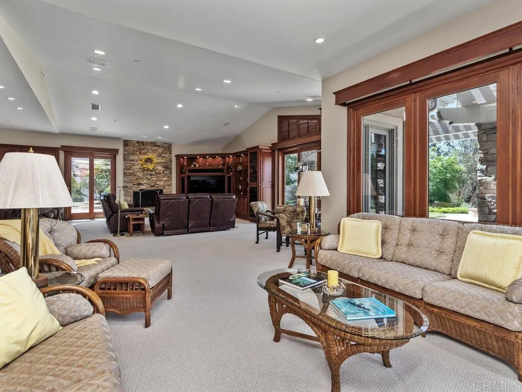 Bonsall, California 92003, United States, 4 Bedrooms Bedrooms, ,6 BathroomsBathrooms,Residential,Active,193596