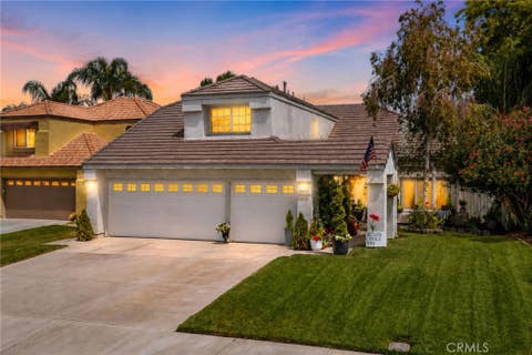Photo of 30248 Calle Belcanto, Menifee, CA 92584 (MLS # SW26179850)