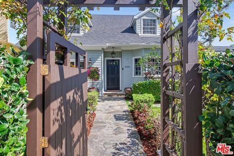 Photo of 2114 Glendon Avenue, Los Angeles, CA 90025 (MLS # 26660023)