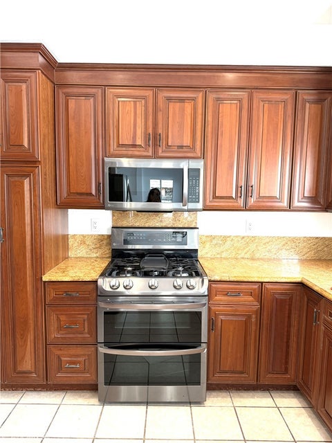 Tiny photo for 6906 Hastings St, Moorpark, CA 93021 (MLS # SR26177398)