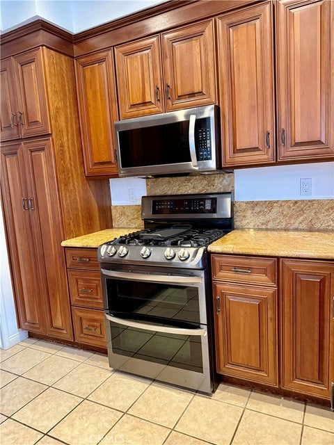 Tiny photo for 6906 Hastings St, Moorpark, CA 93021 (MLS # SR26177398)
