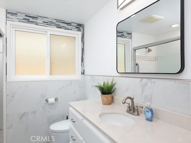 9451 Hyannis Port Dr, Huntington Beach CA 92646 - Photo 31