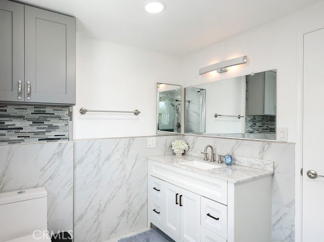 9451 Hyannis Port Dr, Huntington Beach CA 92646 - Photo 30