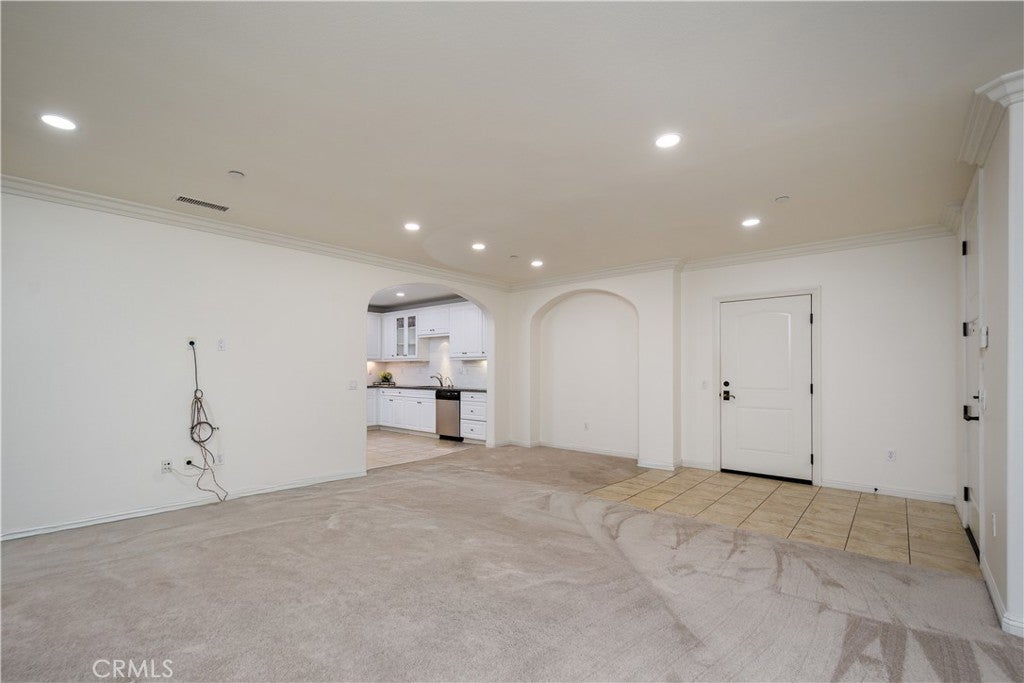 709 S Melrose
