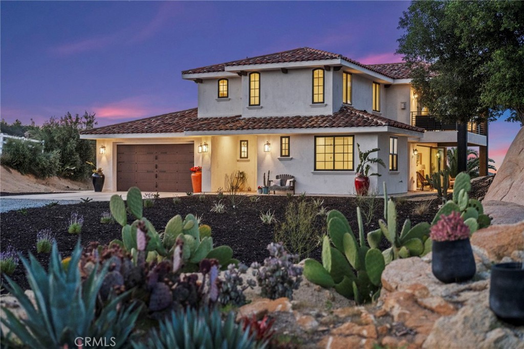 41950 Hacienda Dr