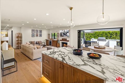 Photo of 516 Mills Way, Goleta, CA 93117 (MLS # 26653297)