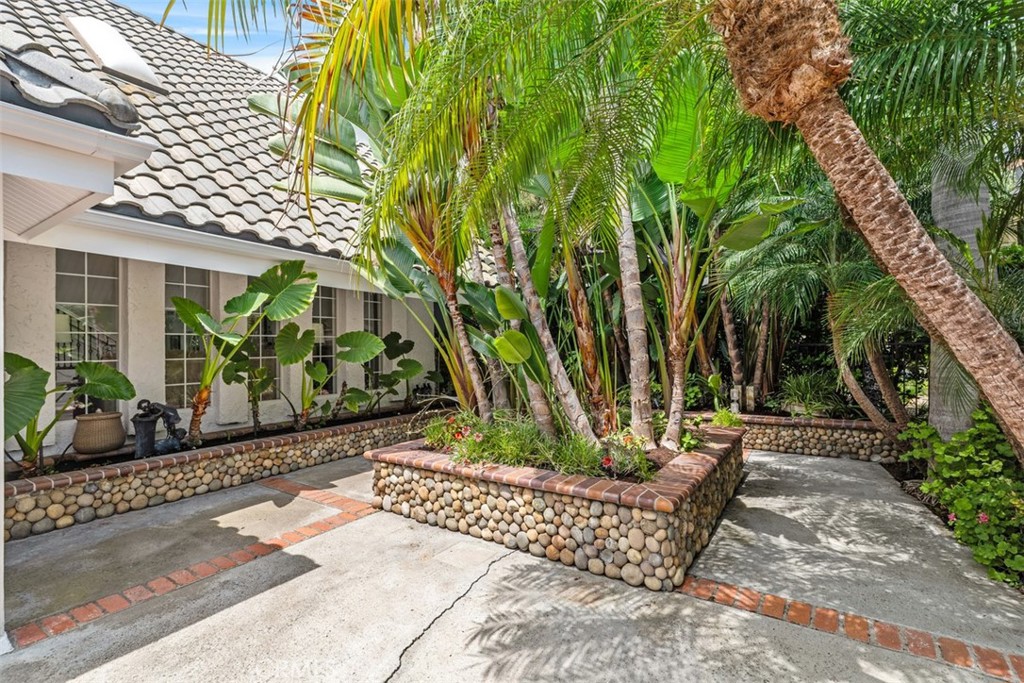 24942 Grissom Road