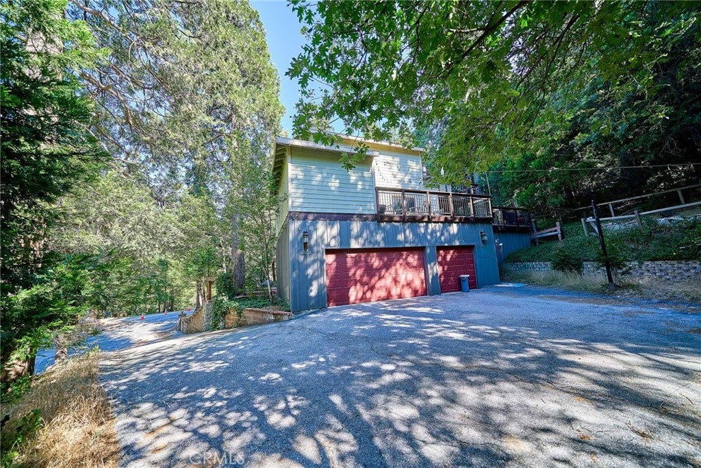 23891 Lakeview