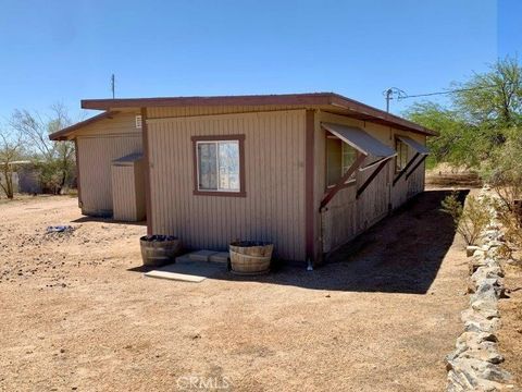 Photo of 55525 Ornelas Lane, Landers, CA 92285 (MLS # IV25243111) Photo of 55525 Ornelas Lane, Landers, CA 92285 (MLS # IV25243111)