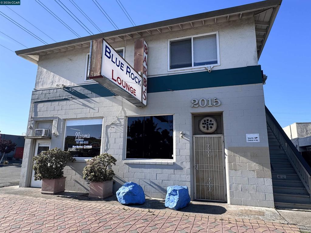 2015 Springs Rd