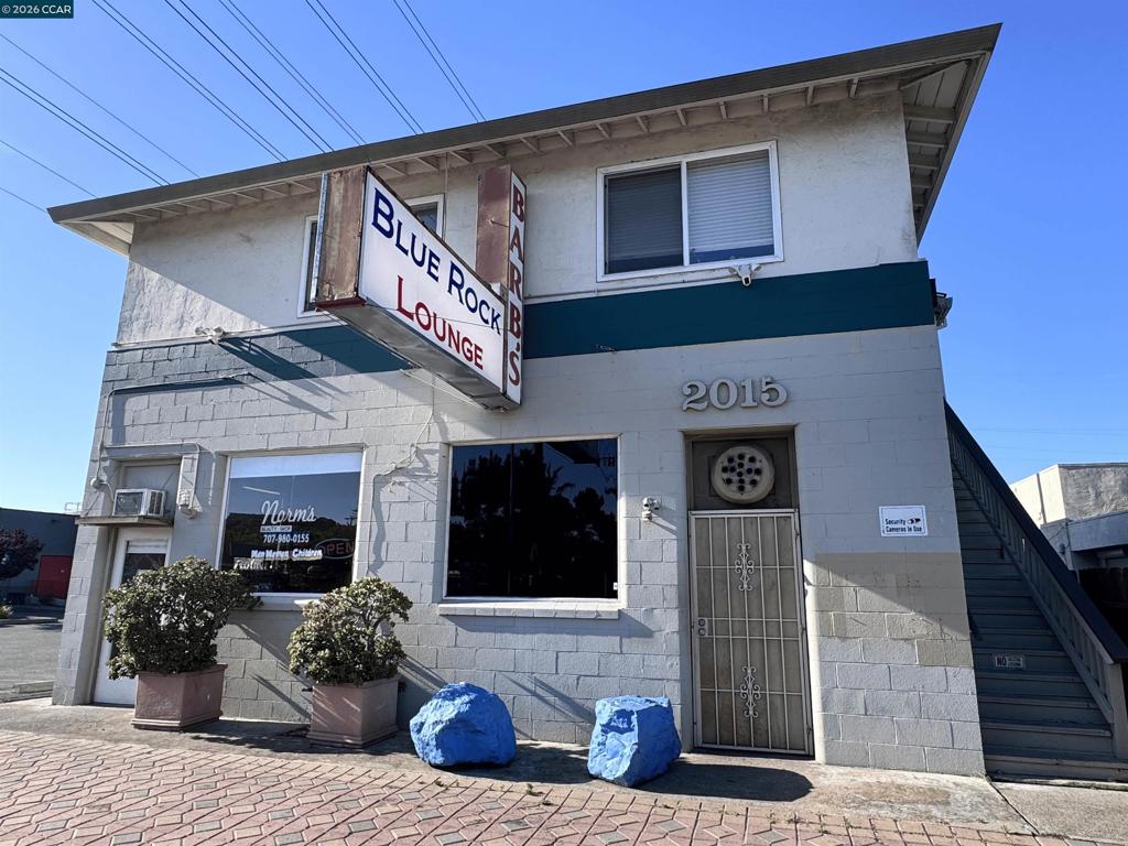 2015 Springs Rd