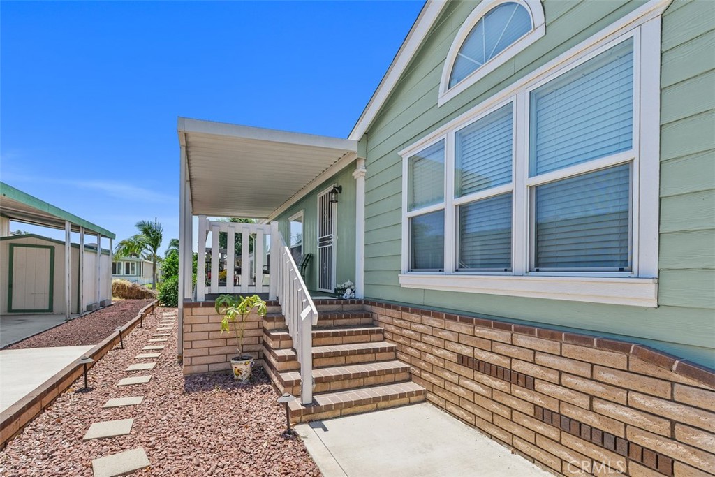 1456 E Philadelphia St Spc 390