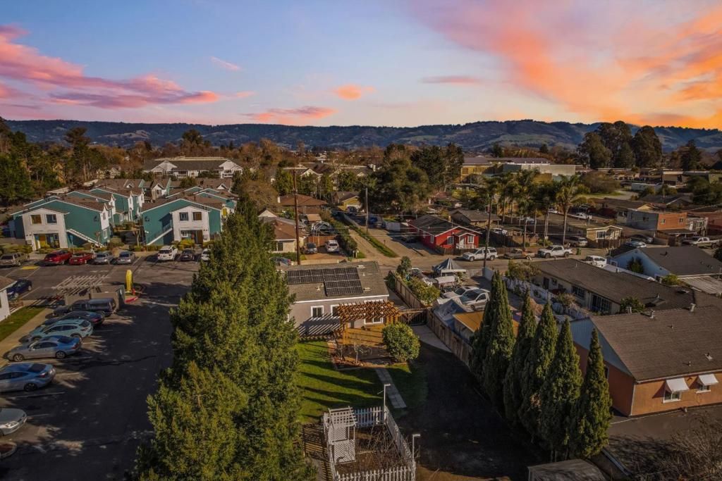 listing image 130723922246731818157