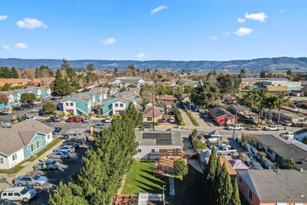 listing image 130729453194115490414