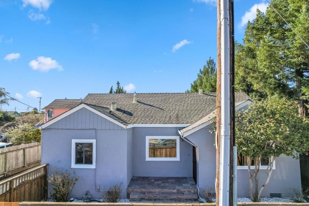 listing image 130723137832158977220