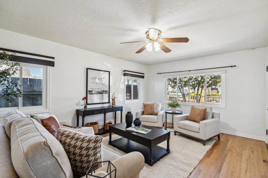 listing image 130724152261129720301