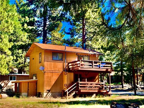 Photo of 540 Yukon Road, Green Valley Lake, CA 92341 (MLS # IV25030563) Photo of 540 Yukon Road, Green Valley Lake, CA 92341 (MLS # IV25030563)