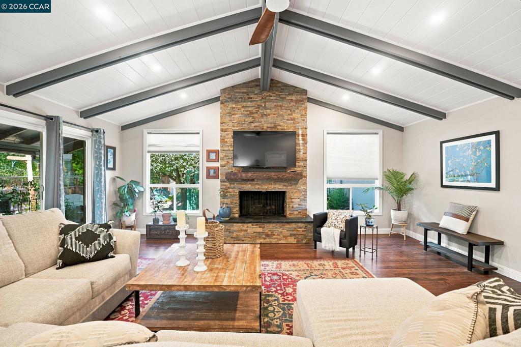 1445 Bassett Dr DR