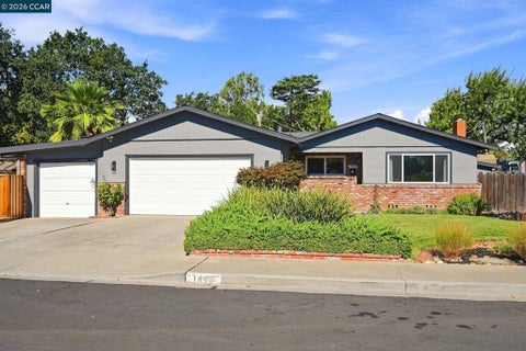 Photo of 1445 Bassett Dr DR, Concord, CA 94521 (MLS # 41144511)