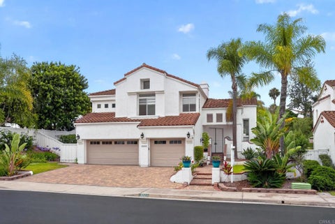Photo of 4923 Amador Drive, Oceanside, CA 92056 (MLS # NDP2606270)