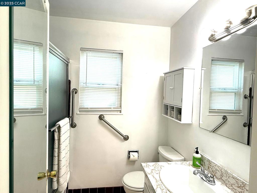 HILLCREST TERRAC - Residential