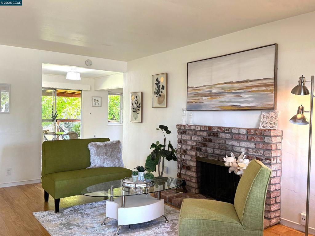 HILLCREST TERRAC - Residential