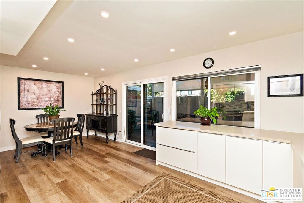 Mountain Shadows - Residential