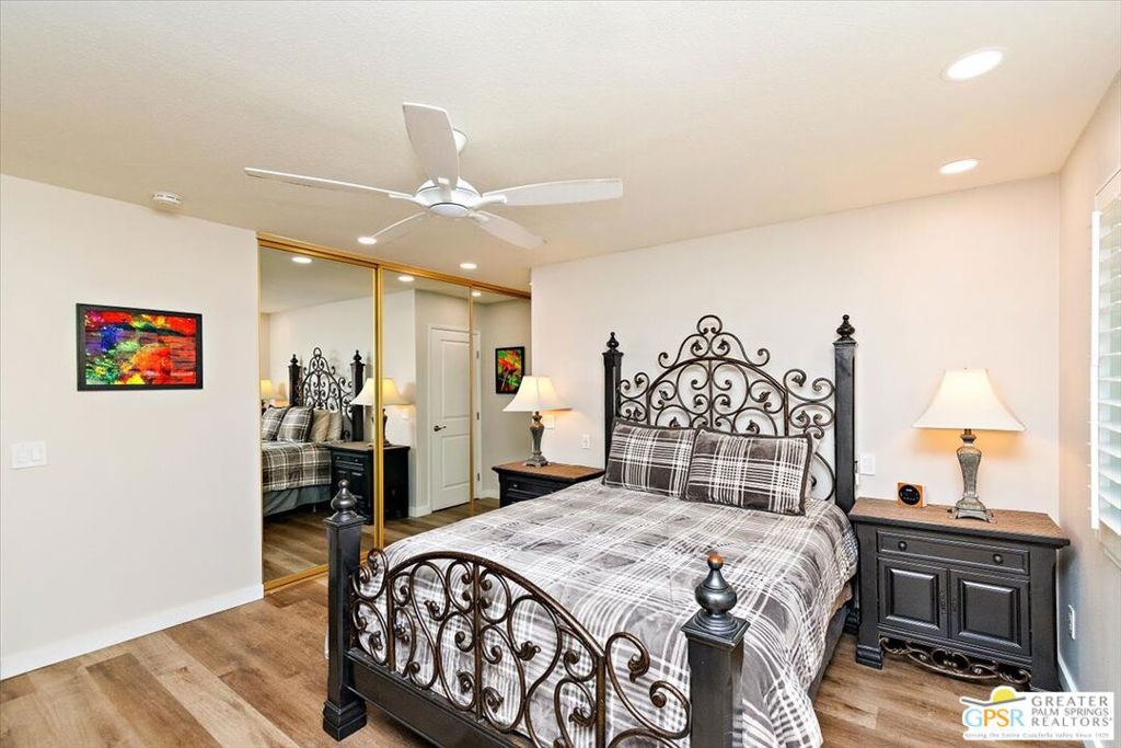 Mountain Shadows - Residential