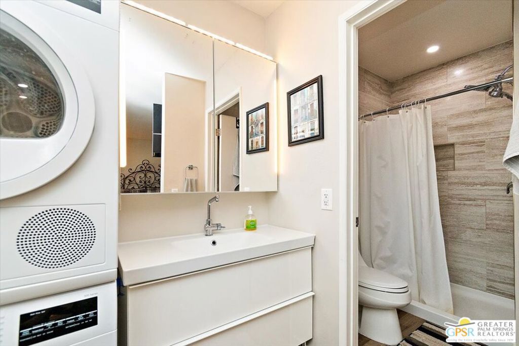 Mountain Shadows - Residential