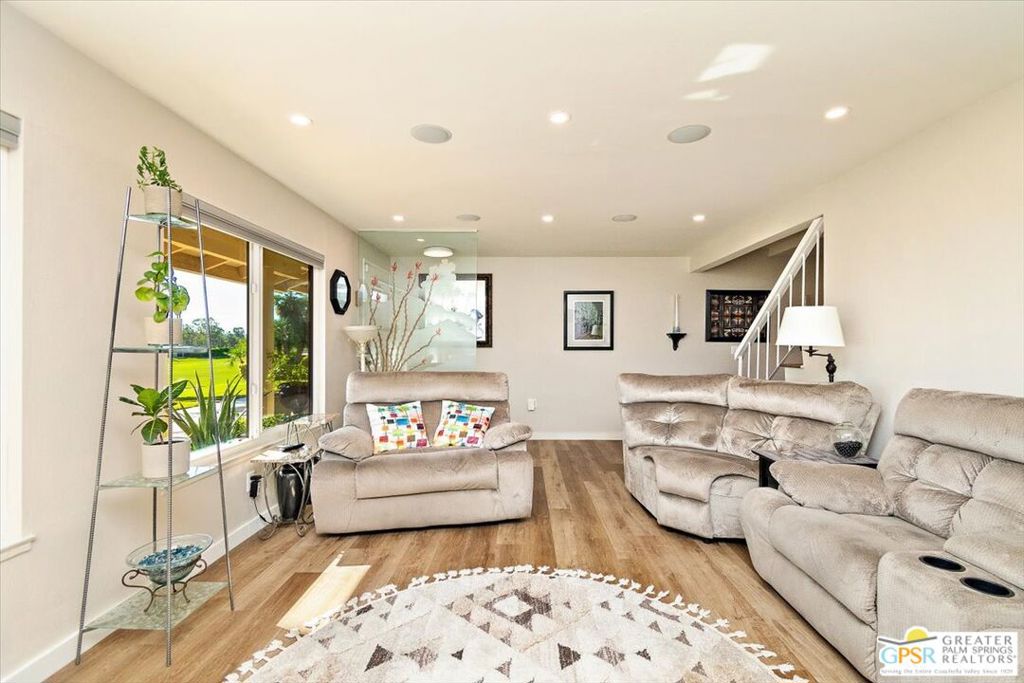 Mountain Shadows - Residential