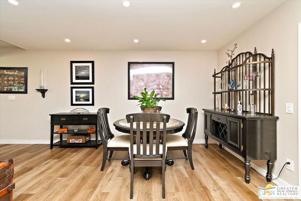 Mountain Shadows - Residential